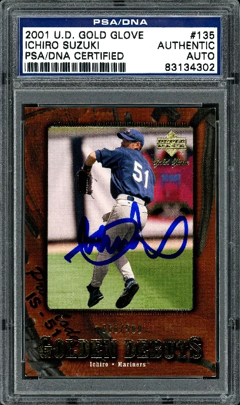 Ichiro Suzuki Autographed 2001 Upper Deck Gold Glove Rookie Card #135 Seattle Mariners #66/500 PSA/DNA #83134302